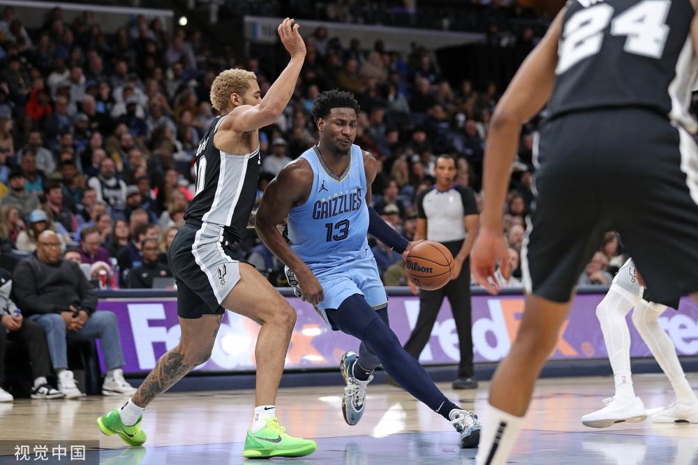 台上谋求更 台上谋求更