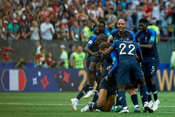 奋和期待达 奋和期待达