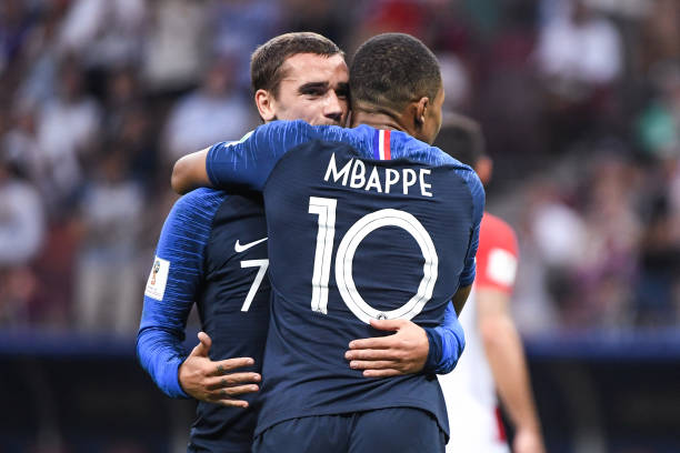 比赛中占据 比赛中占据