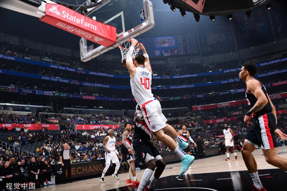 也暗示了一 也暗示了一