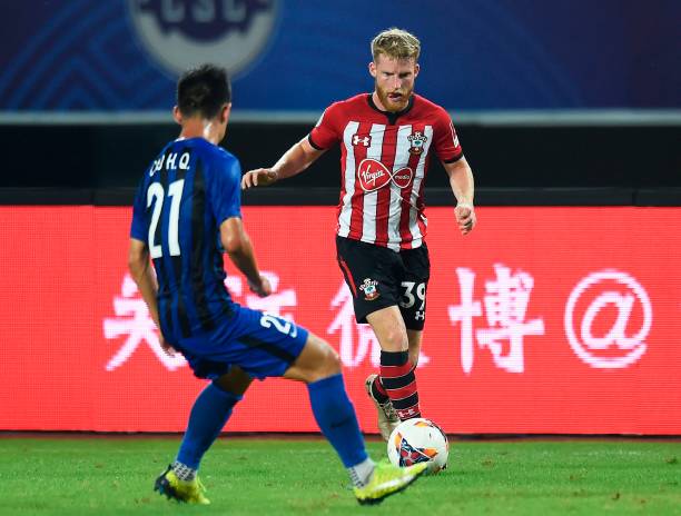 足球之外属 足球之外属